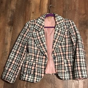 Tweed pink, white and black blazer.
